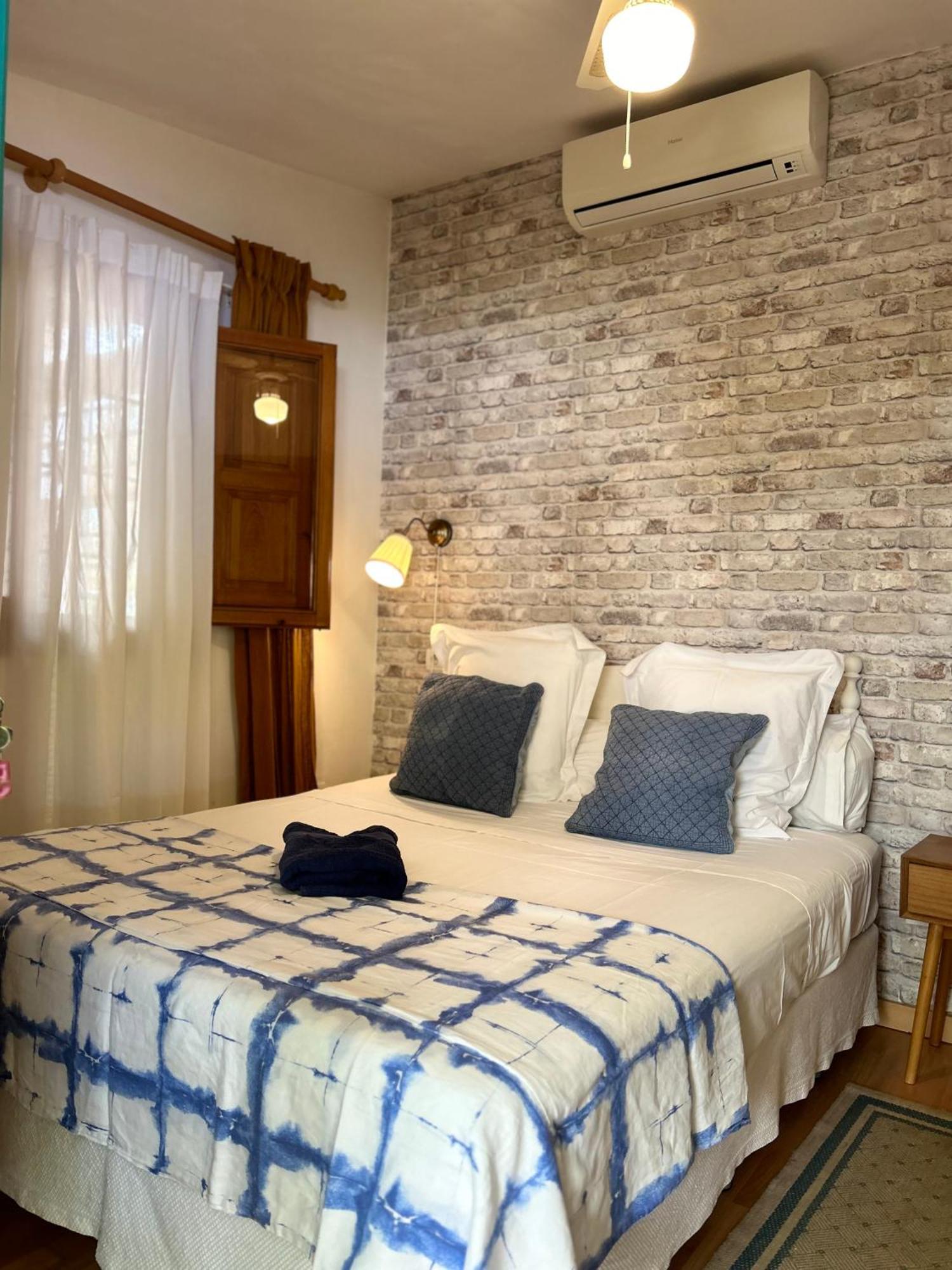 At Home In Malaga Stay & Solo Travellers Rincon de la Victoria Bilik gambar